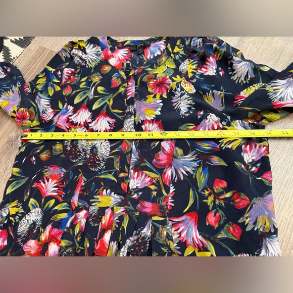 J. Crew Silk Floral Pleated Popover Blouse Small - Picture 9 of 13